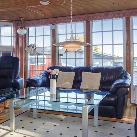 Amazing In With 2 Bedrooms And Wifi