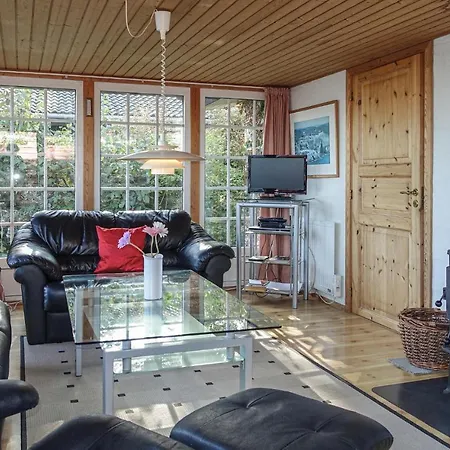 Amazing In With 2 Bedrooms And Wifi