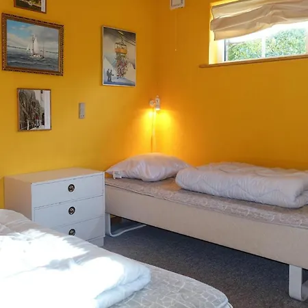 Amazing In With 2 Bedrooms And Wifi بيت للعطل *